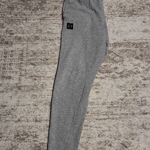 Under Armour Men's Heather Gray Joggers